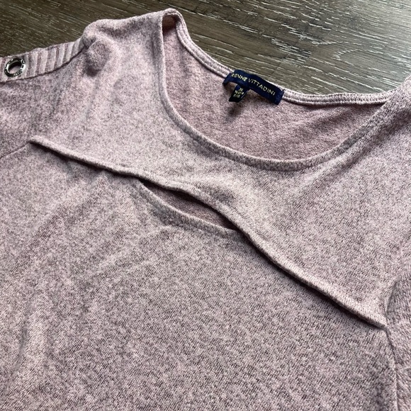 Adrienne Vittadini Cut Out Sweater Soft Pink Size XL - Picture 2 of 4